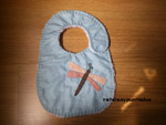 Retales y puntadas: Baberos de tela y rizo